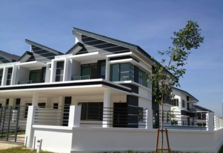 Superlink For Sale at Bandar Bukit Tinggi 2