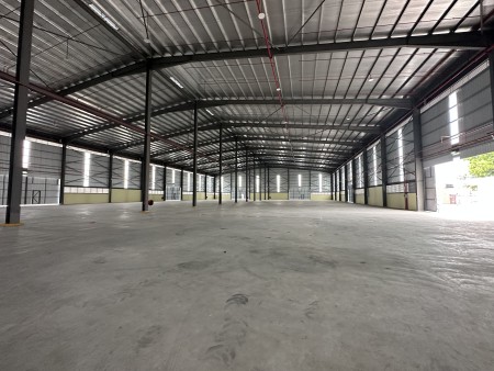 Detached Warehouse For Rent at Klang
