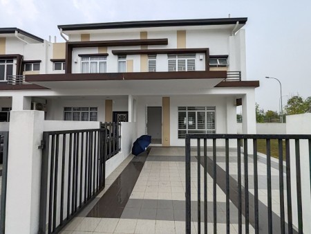 Terrace House For Rent at Amarus