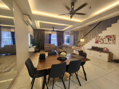 Terrace House For Sale at Elmina Valley 4