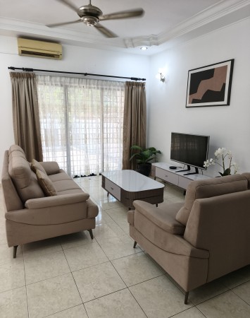 Terrace House For Rent at Bayu Damansara