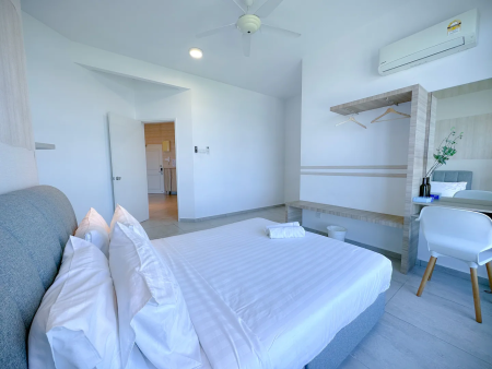 Condo Room for Rent at Savana Residency