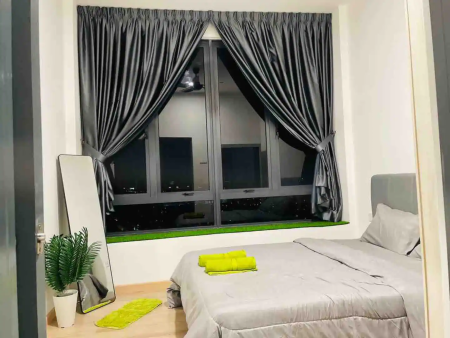 Condo Room for Rent at Isola KLCC