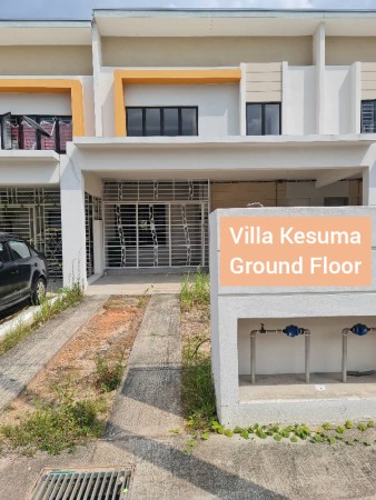 Townhouse For Sale at Villa Kesuma