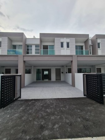 Terrace House For Sale at Taman SPPK