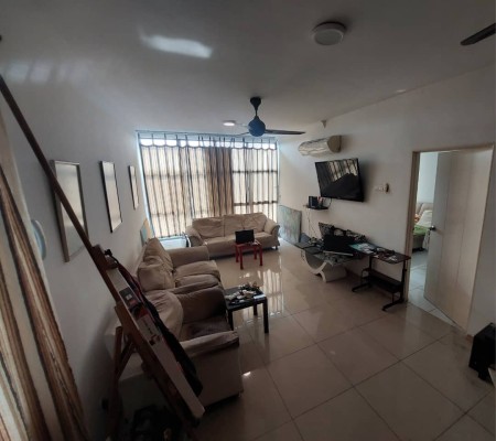 Condo For Rent at Section 14