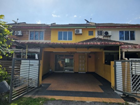 Terrace House For Sale at Taman Kantan Permai