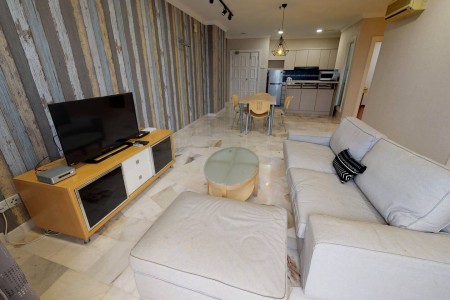 Condo For Sale at Holiday Place