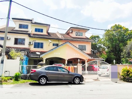 Terrace House For Rent at Taman Desa Karunmas