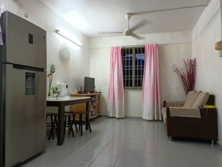Flat For Sale at Taman Alor Vista