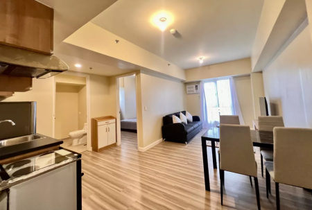 Condo For Rent at Astoria