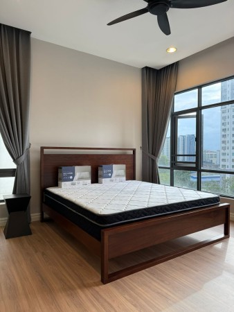 Condo For Rent at Eve Suite