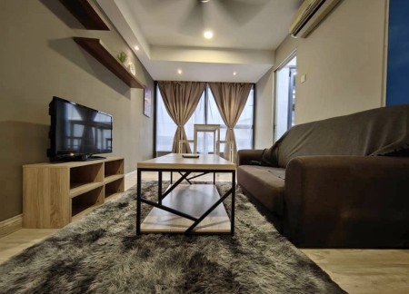 Condo Room for Rent at Aria Luxury Residence