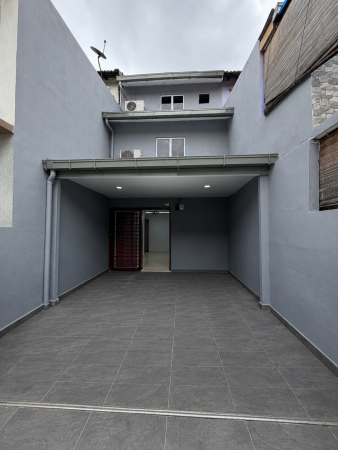 Terrace House For Rent at Taman Sri Sinar