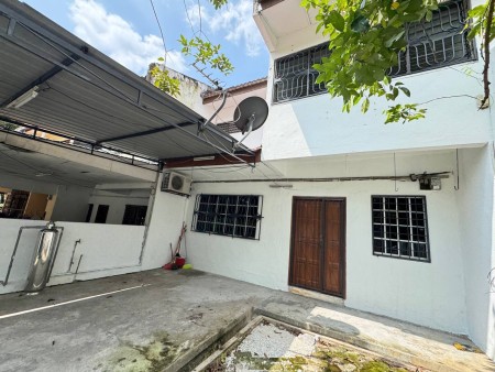 Bungalow House For Sale at Section 11