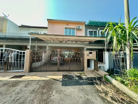 Terrace House For Sale at Hillpark 2