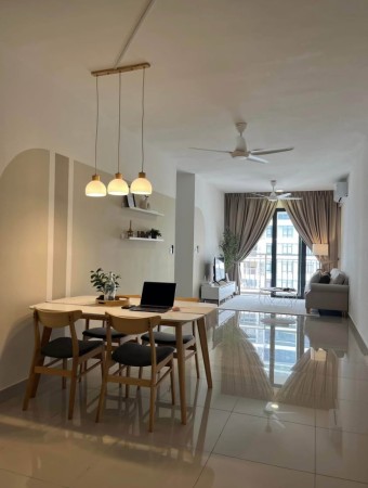 Condo Room for Rent at Taman Bukit Dumbar