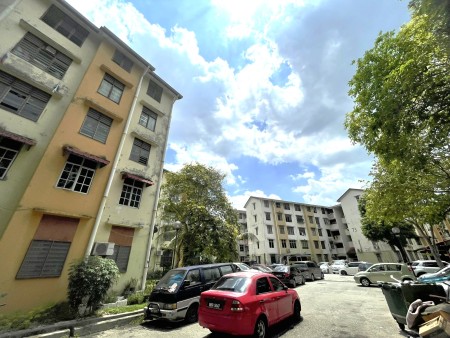 Flat For Rent at Taman Sri Sentosa