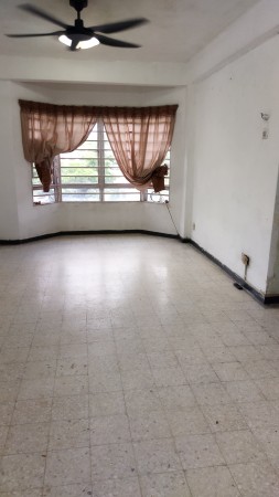 Apartment For Rent at Bayview Court