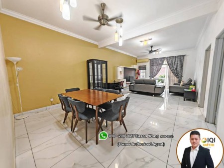 Townhouse For Sale at Taman Lagenda Mas