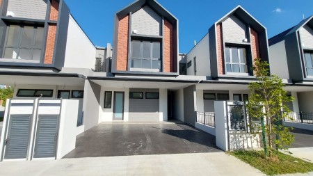 Terrace House For Sale at Ilham Residence 2