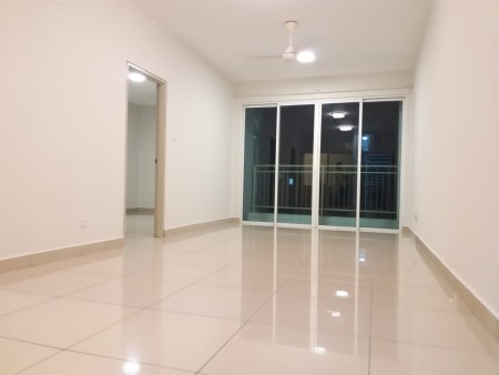 Condo For Sale at Pacific Place