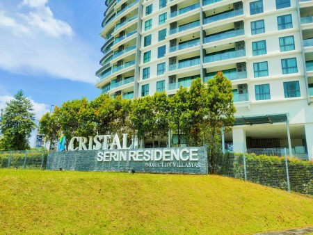 Condo For Sale at Cristal Serin Residence