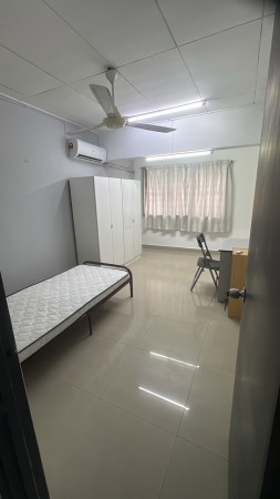 Terrace House Room for Rent at PJS 7