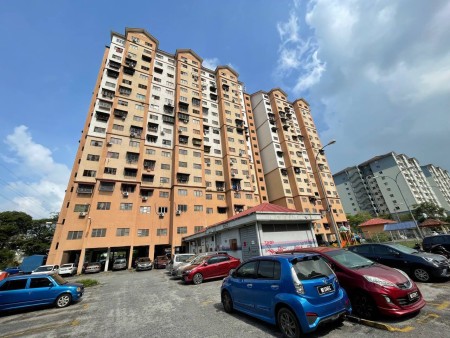 Apartment For Sale at Kasturi Apartment