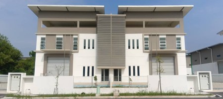 Semi-D Factory For Rent at Saujana Technologi Park