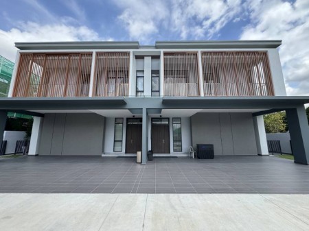 Semi D For Sale at Bandar Rimbayu