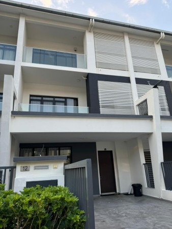 Terrace House For Sale at Avens Residence