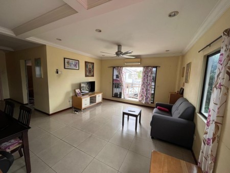 Townhouse For Sale at Taman SEA