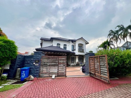 Bungalow House For Sale at Bukit Jelutong