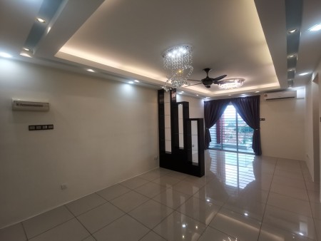 Apartment For Sale at Silk Residence