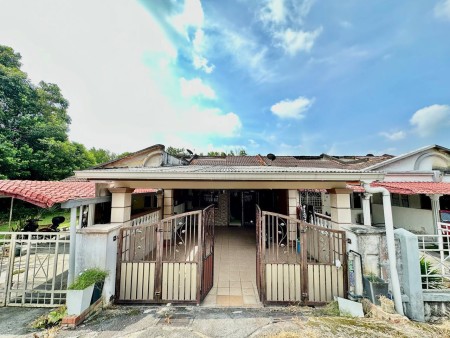 Terrace House For Sale at Taman Bangi Indah