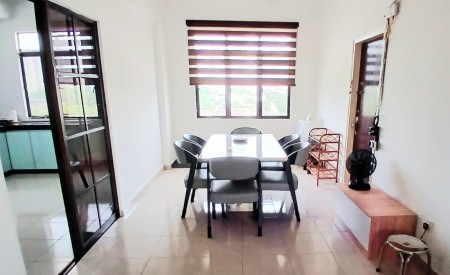 Condo For Rent at Putri Indah