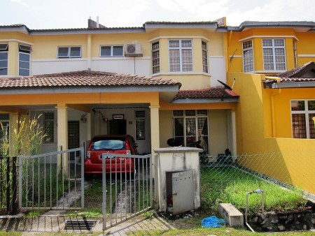 Terrace House For Rent at Taman Lestari Putra