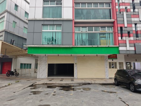 Shop For Rent at Dataran Mutiara