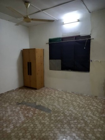Terrace House For Rent at Taman Kapar