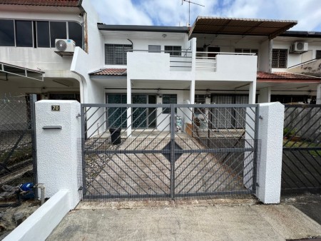 Terrace House For Sale at SS19