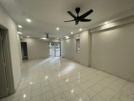 Apartment For Sale at Pelangi Damansara