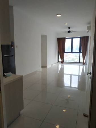 Condo For Sale at Shamelin Star