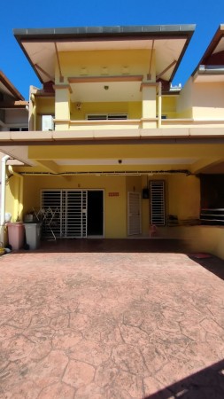 Terrace House For Sale at Taman Templer