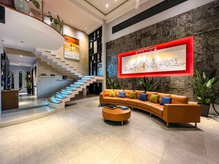 Bungalow House For Sale at Monterez