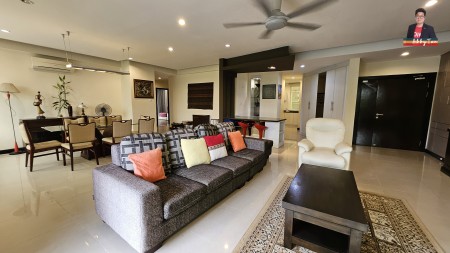 Condo For Rent at Hing Tower Luxury Condominium