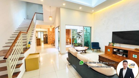 Terrace House For Sale at The Oasis
