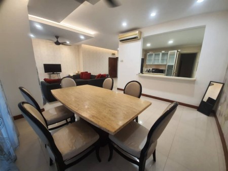 Townhouse For Rent at Desa Impiana