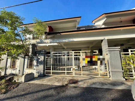 Superlink For Sale at Taman Cheng Perdana