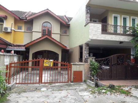 Terrace House For Sale at Taman Puchong Perdana